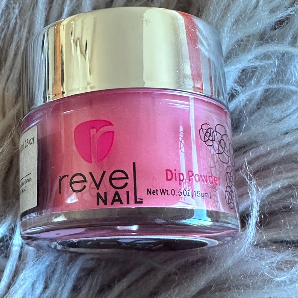 Revel Nail Dip Powder Shade Bali Size 0.5oz.